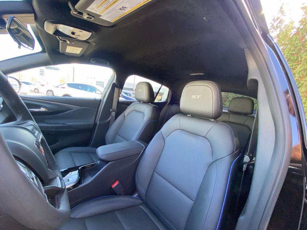 new 2026 Buick Envista car, priced at $29,075