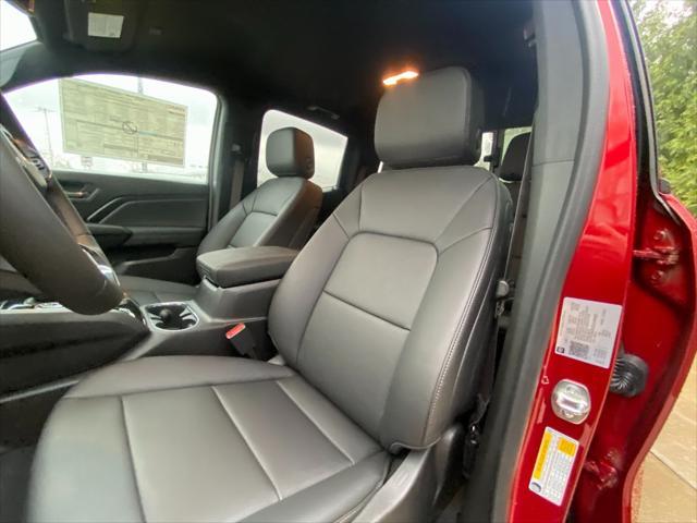 new 2025 GMC Canyon car, priced at $46,270