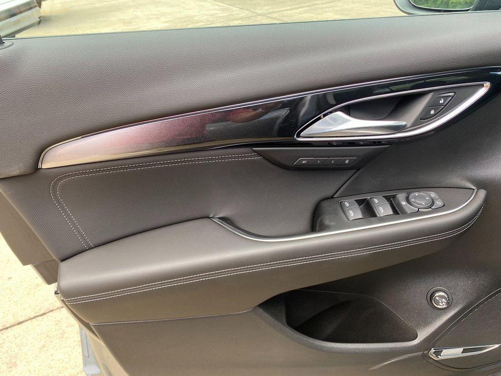 new 2025 Buick Envision car, priced at $39,235