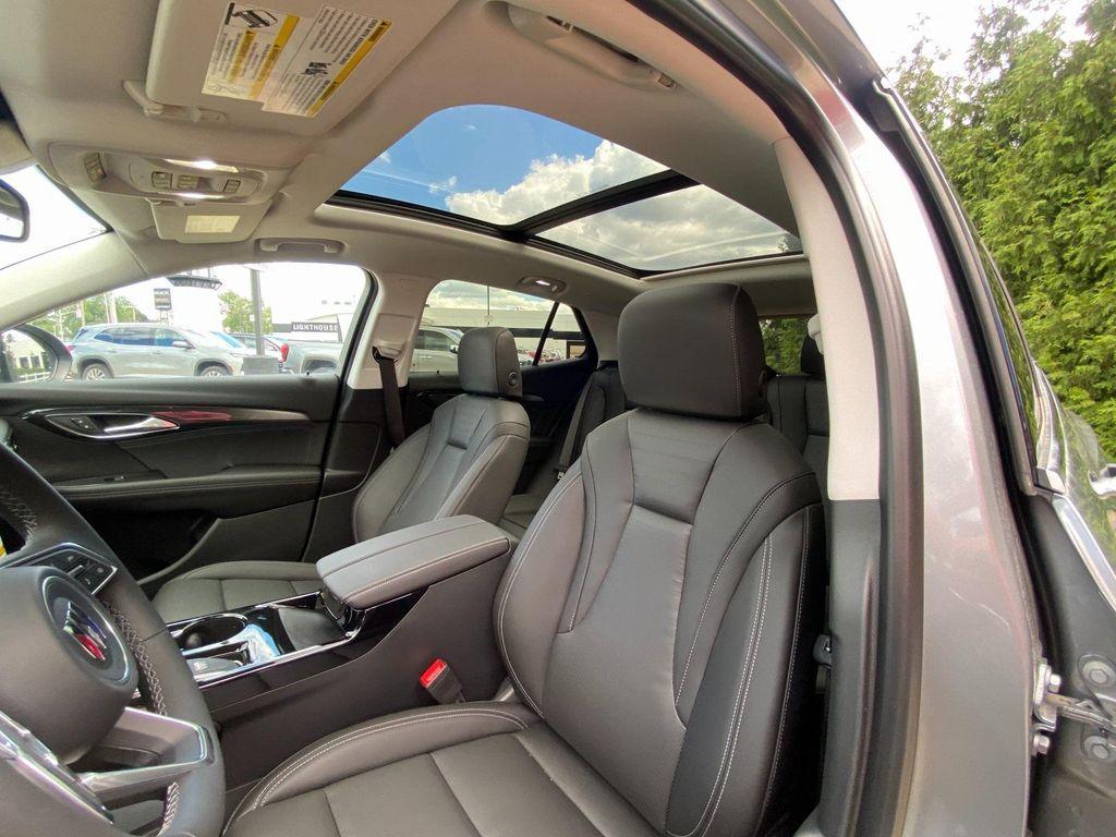 new 2025 Buick Envision car, priced at $39,235