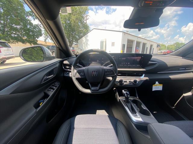 new 2025 Buick Envista car, priced at $24,685