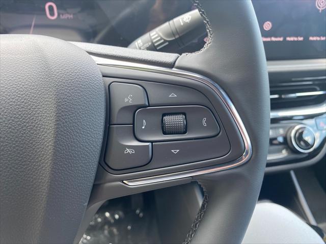 new 2025 Buick Envista car, priced at $26,680