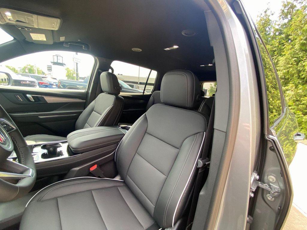 new 2026 Buick Enclave car, priced at $51,305