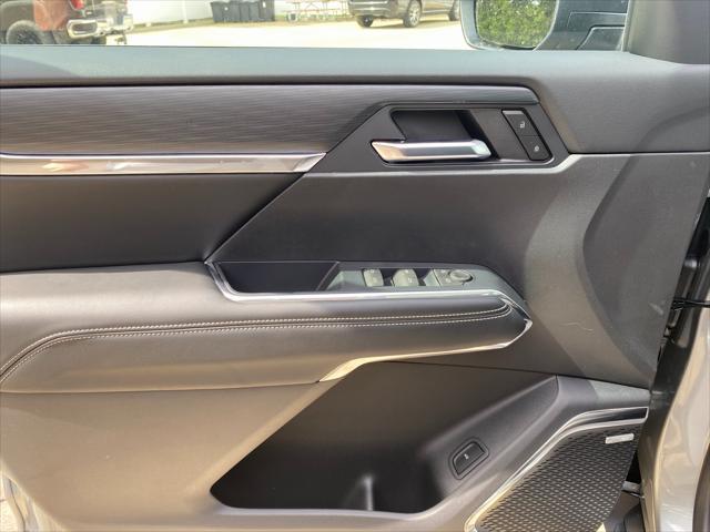 new 2025 GMC Acadia car, priced at $48,425