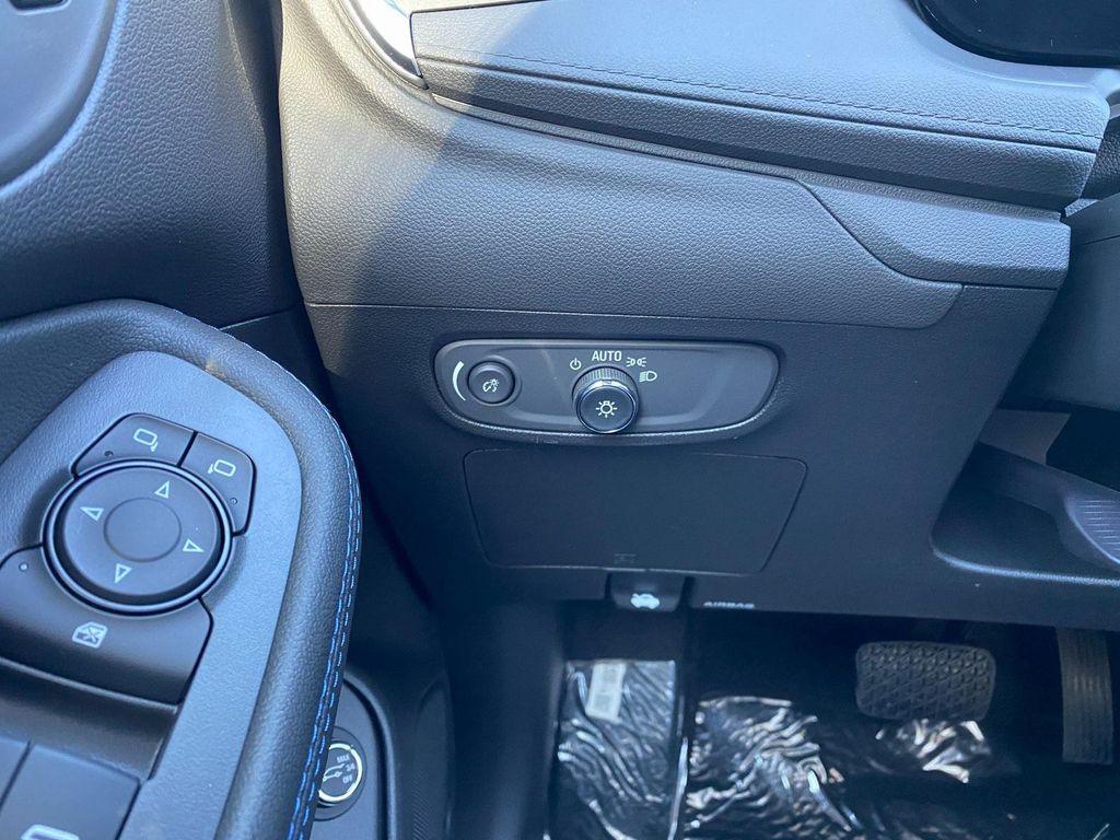 new 2026 Buick Encore GX car, priced at $31,475