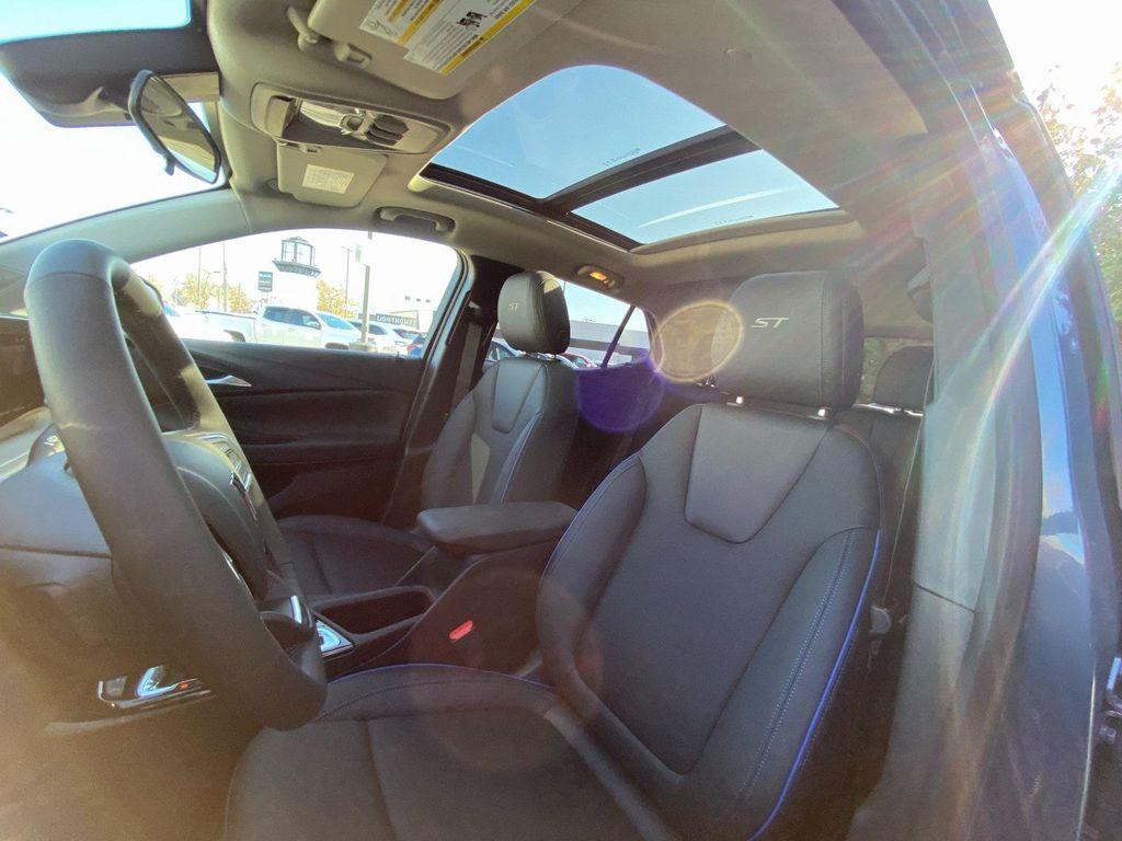 new 2026 Buick Encore GX car, priced at $31,475