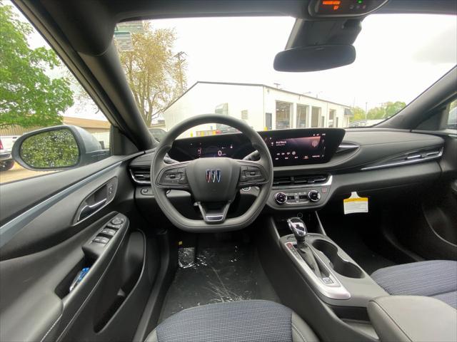 new 2025 Buick Envista car, priced at $24,590