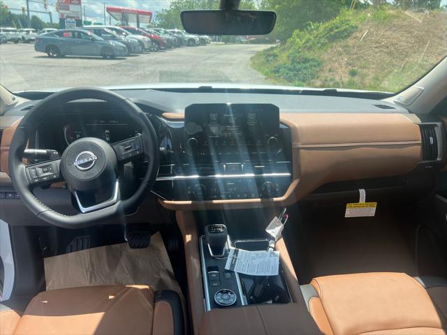 new 2025 Nissan Pathfinder car, priced at $49,578