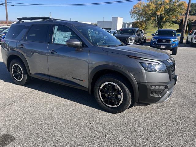 new 2025 Nissan Pathfinder car, priced at $46,403