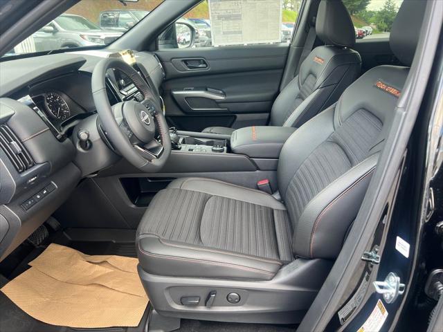 new 2025 Nissan Pathfinder car, priced at $40,888