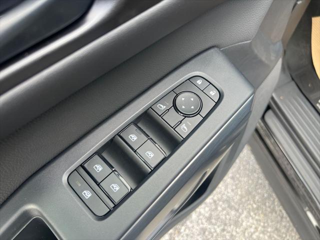 new 2025 Nissan Pathfinder car, priced at $43,505