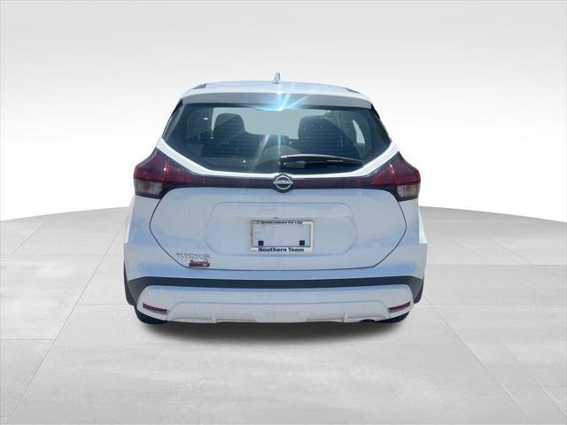new 2025 Nissan Kicks car, priced at $23,179
