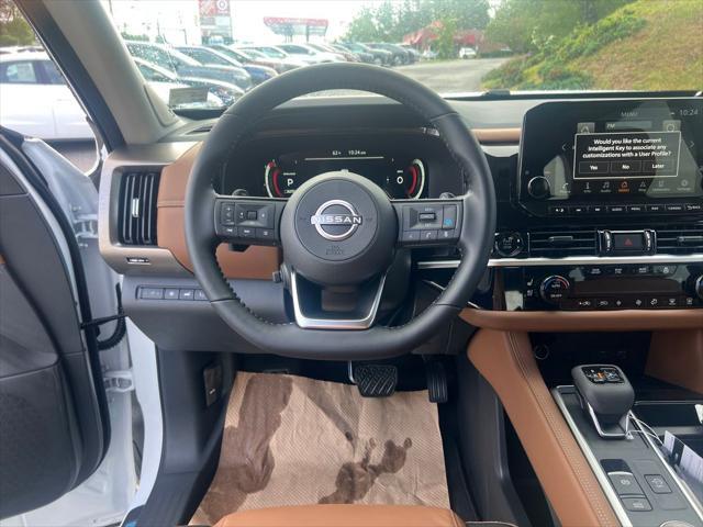 new 2025 Nissan Pathfinder car, priced at $48,752