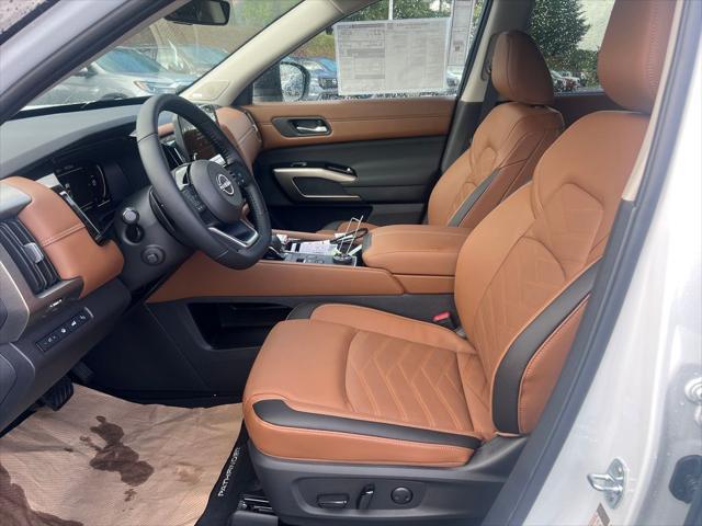 new 2025 Nissan Pathfinder car, priced at $48,752