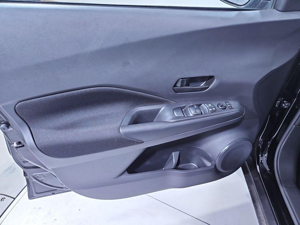 new 2025 Nissan Kicks car, priced at $21,479