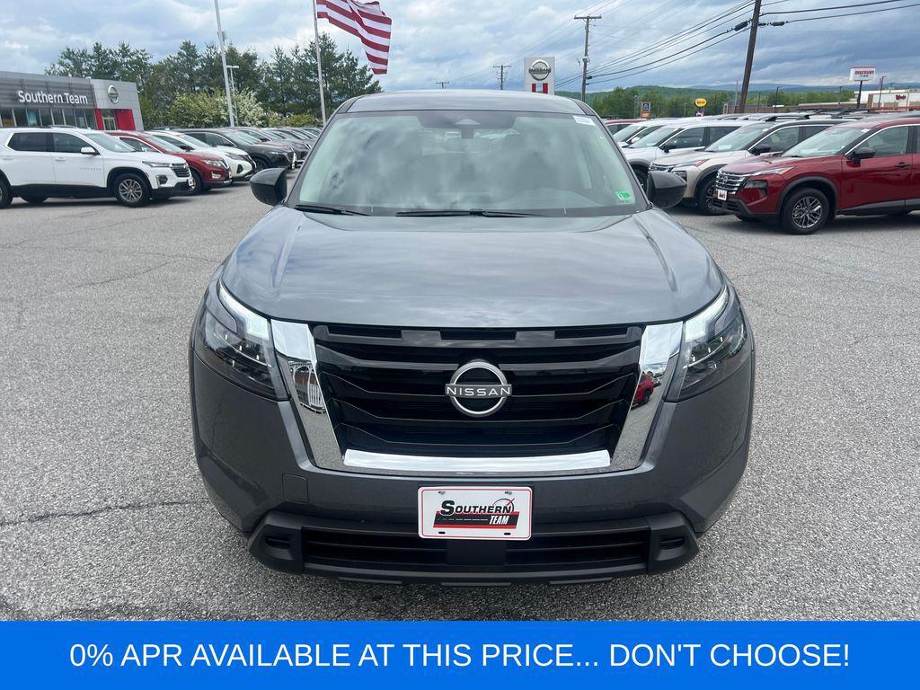 new 2025 Nissan Pathfinder car, priced at $36,904