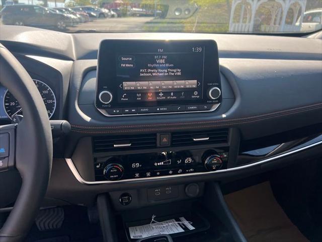 new 2025 Nissan Rogue car, priced at $33,334