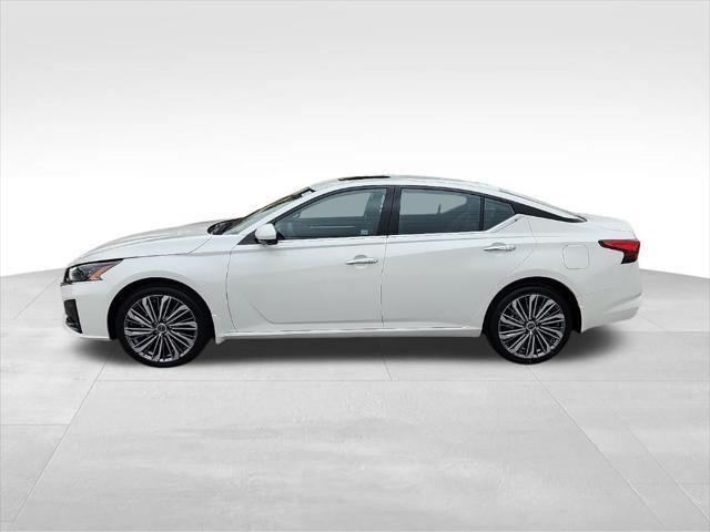 used 2024 Nissan Altima car, priced at $29,987