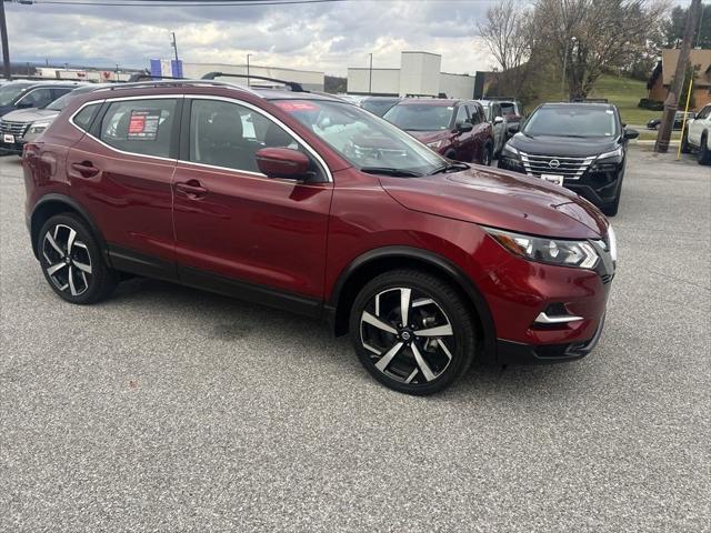 used 2022 Nissan Rogue Sport car, priced at $25,987