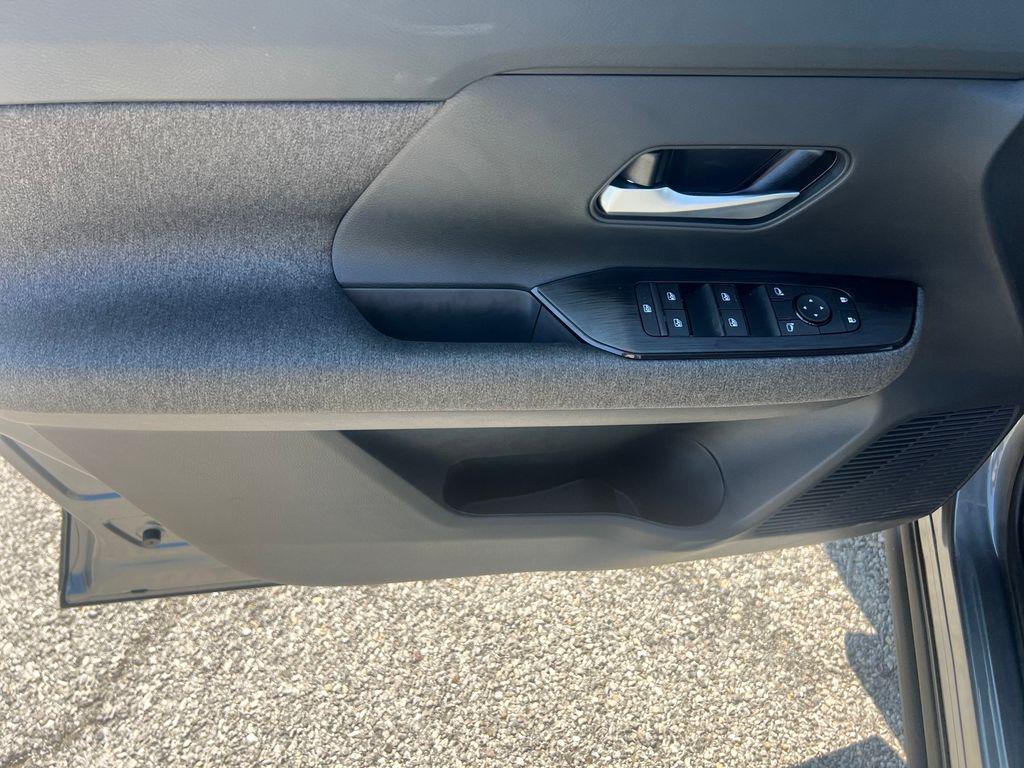 new 2025 Nissan Kicks car, priced at $26,865