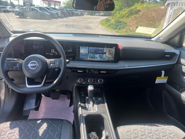 new 2025 Nissan Kicks car, priced at $26,865