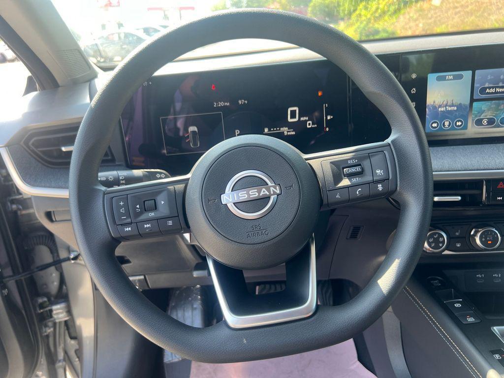 new 2025 Nissan Kicks car, priced at $26,865