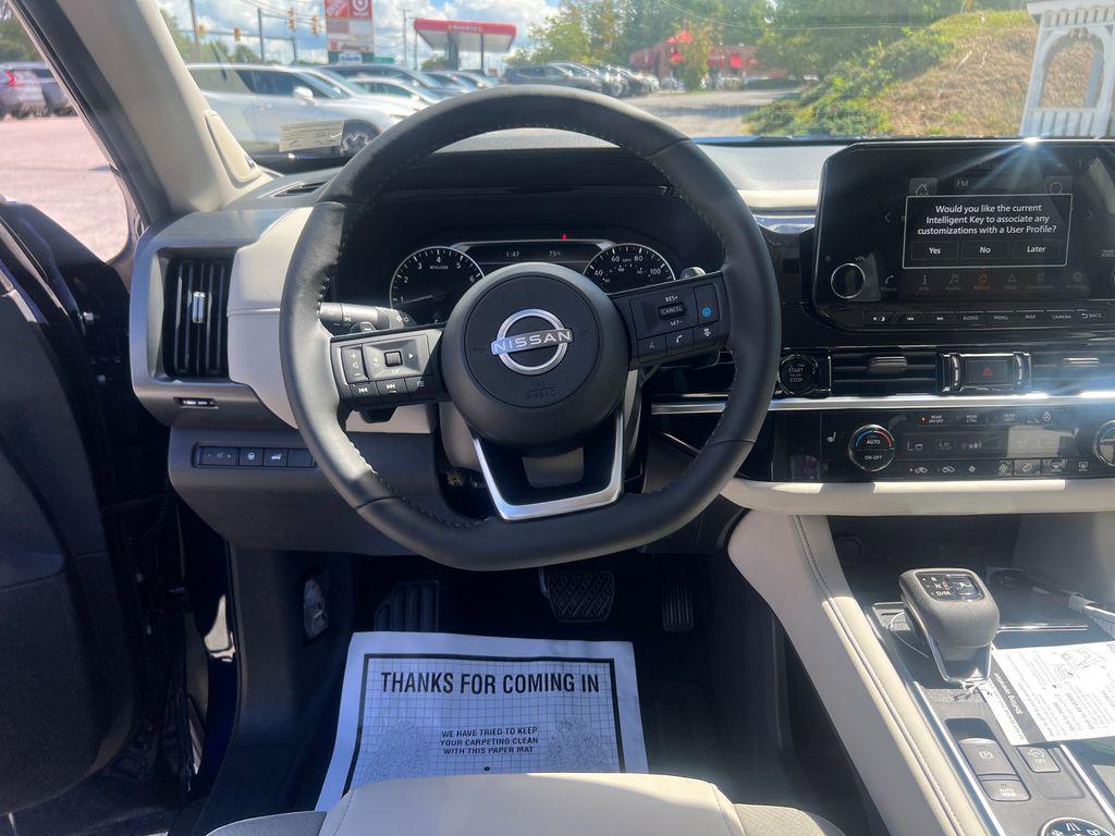 new 2025 Nissan Pathfinder car, priced at $45,944
