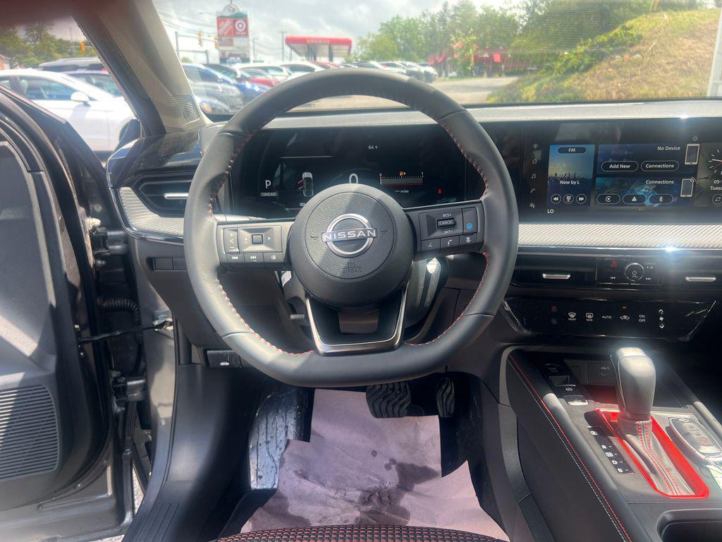 new 2025 Nissan Kicks car, priced at $28,118