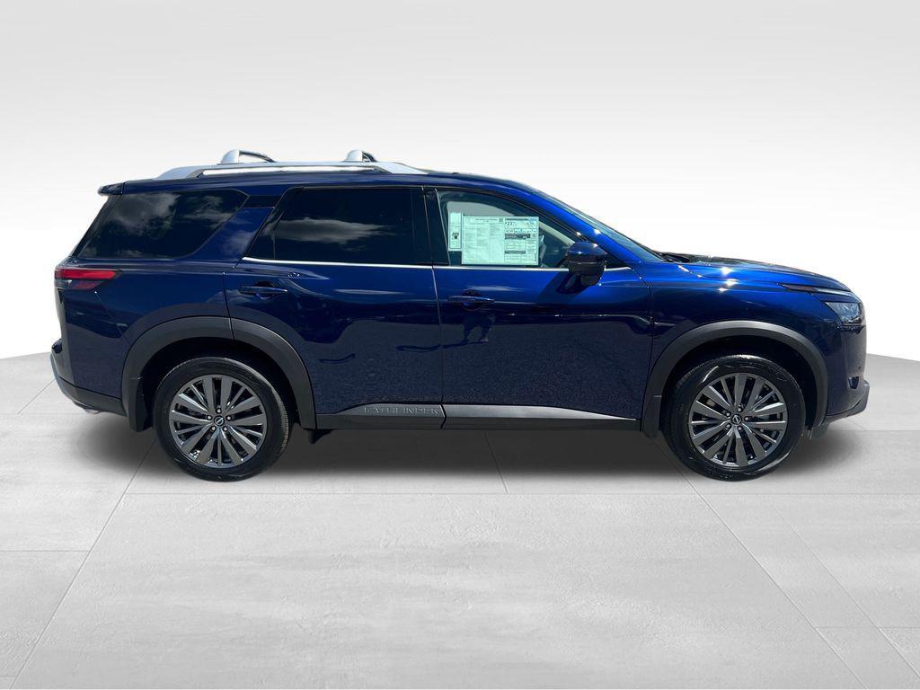 new 2025 Nissan Pathfinder car, priced at $46,145