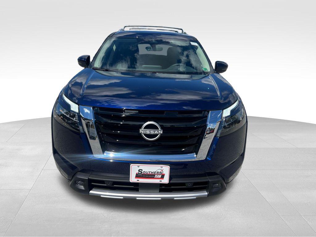 new 2025 Nissan Pathfinder car, priced at $46,145