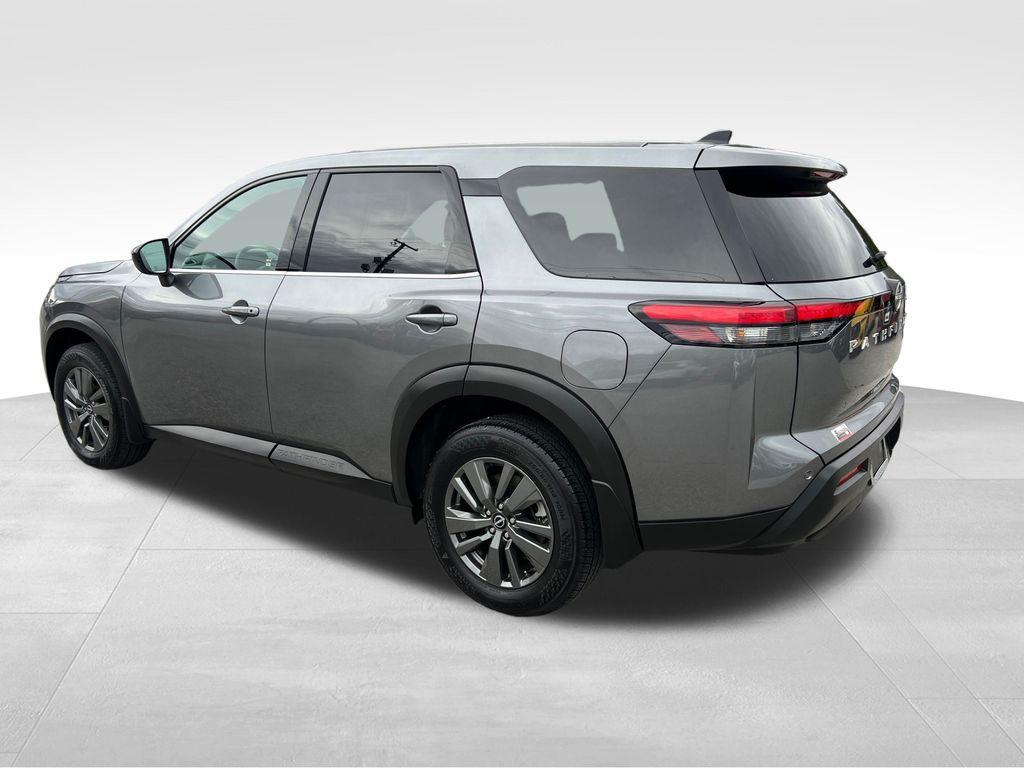 used 2024 Nissan Pathfinder car, priced at $31,388