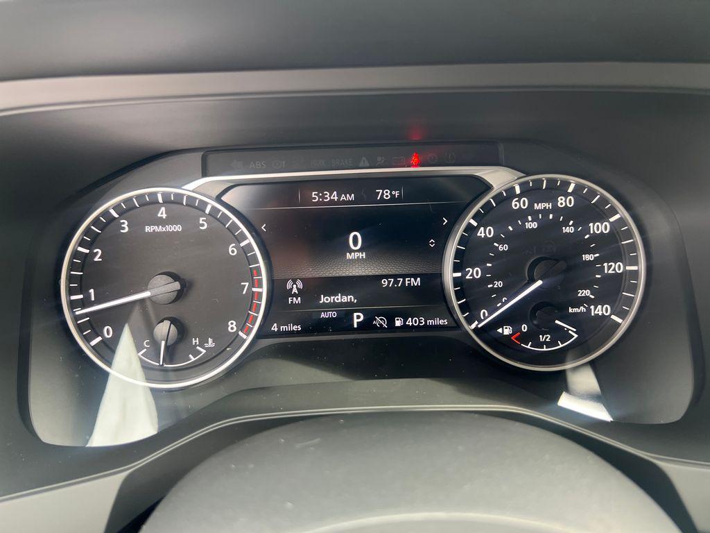 new 2025 Nissan Pathfinder car, priced at $37,162