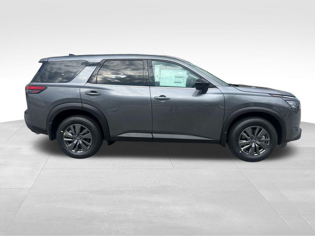 new 2025 Nissan Pathfinder car, priced at $37,162