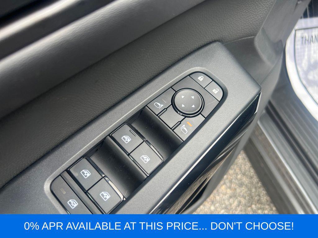 new 2025 Nissan Pathfinder car, priced at $36,904