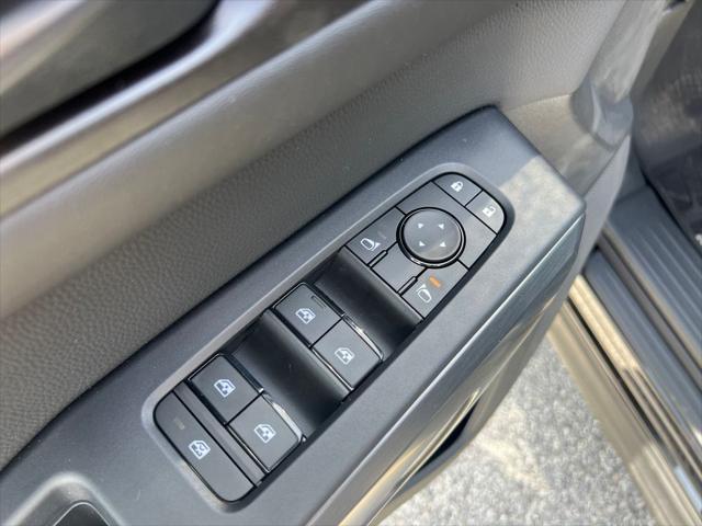 new 2025 Nissan Pathfinder car, priced at $42,688