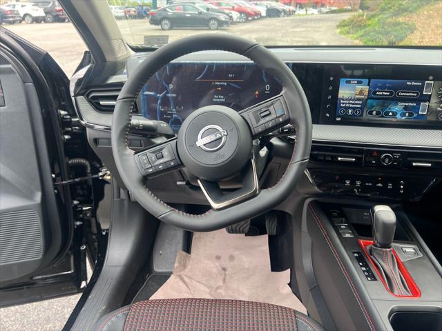 new 2025 Nissan Kicks car, priced at $29,223