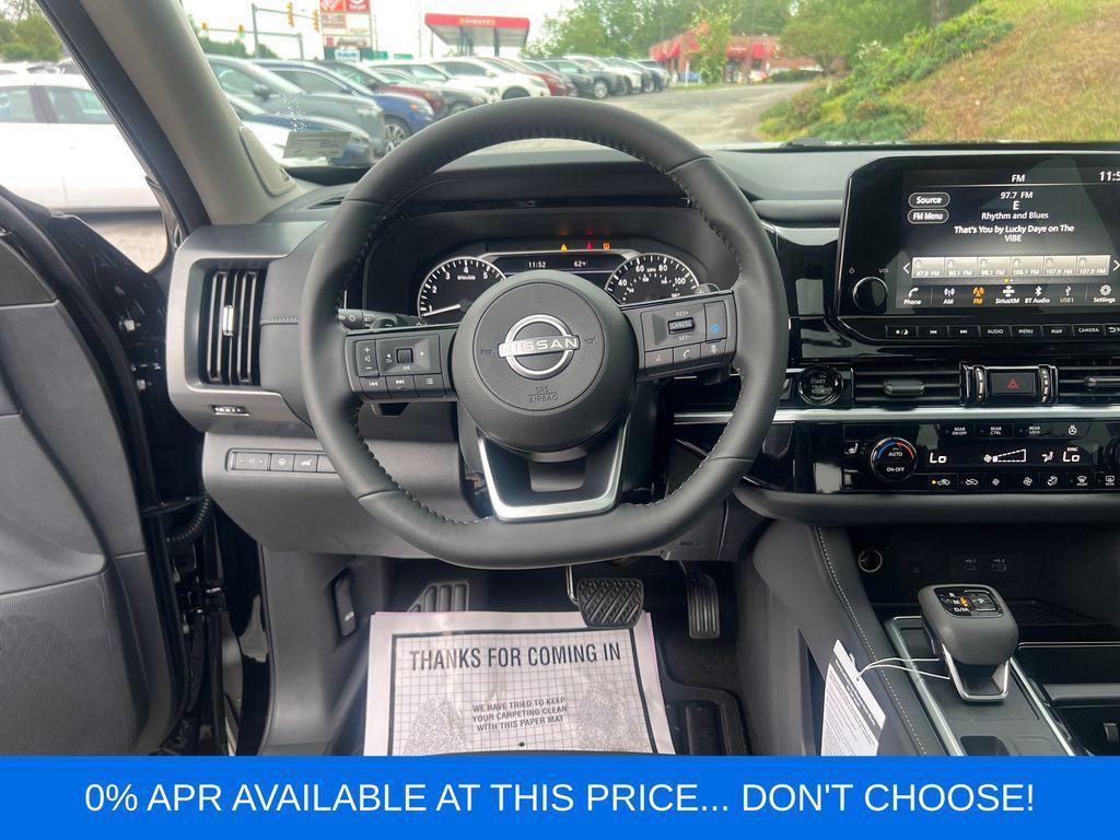 new 2025 Nissan Pathfinder car, priced at $45,399