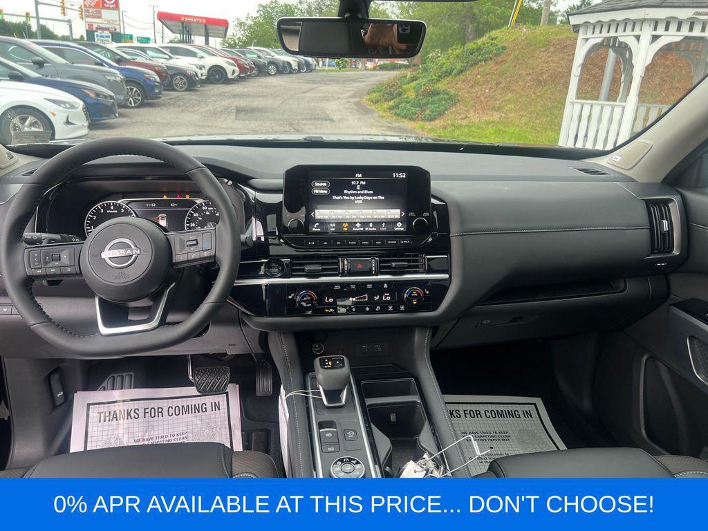 new 2025 Nissan Pathfinder car, priced at $45,399