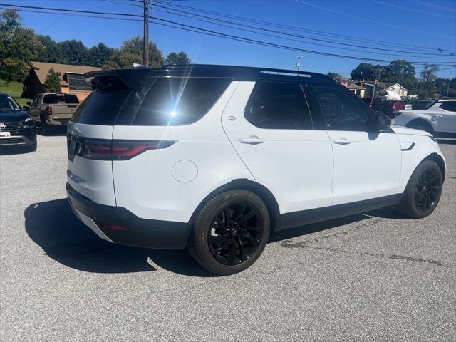 used 2022 Land Rover Discovery car, priced at $37,987