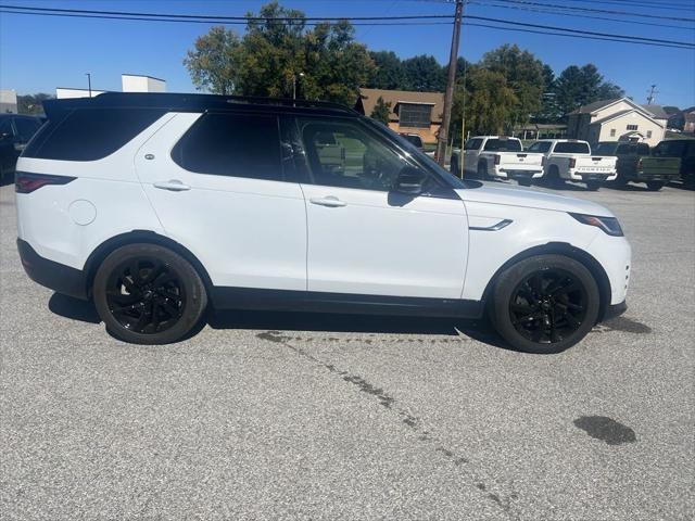 used 2022 Land Rover Discovery car, priced at $37,987