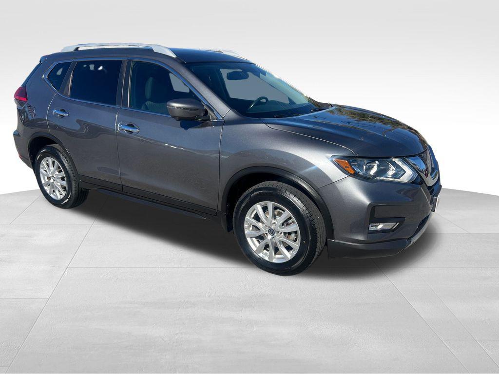 used 2017 Nissan Rogue car, priced at $15,987