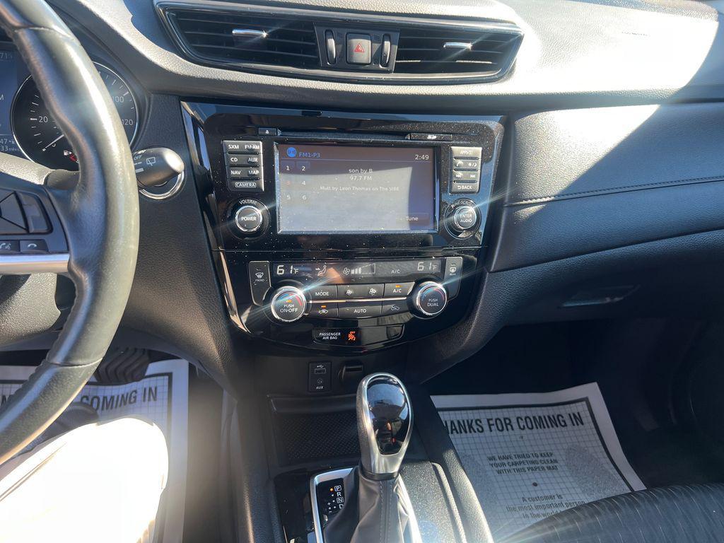 used 2017 Nissan Rogue car, priced at $15,987