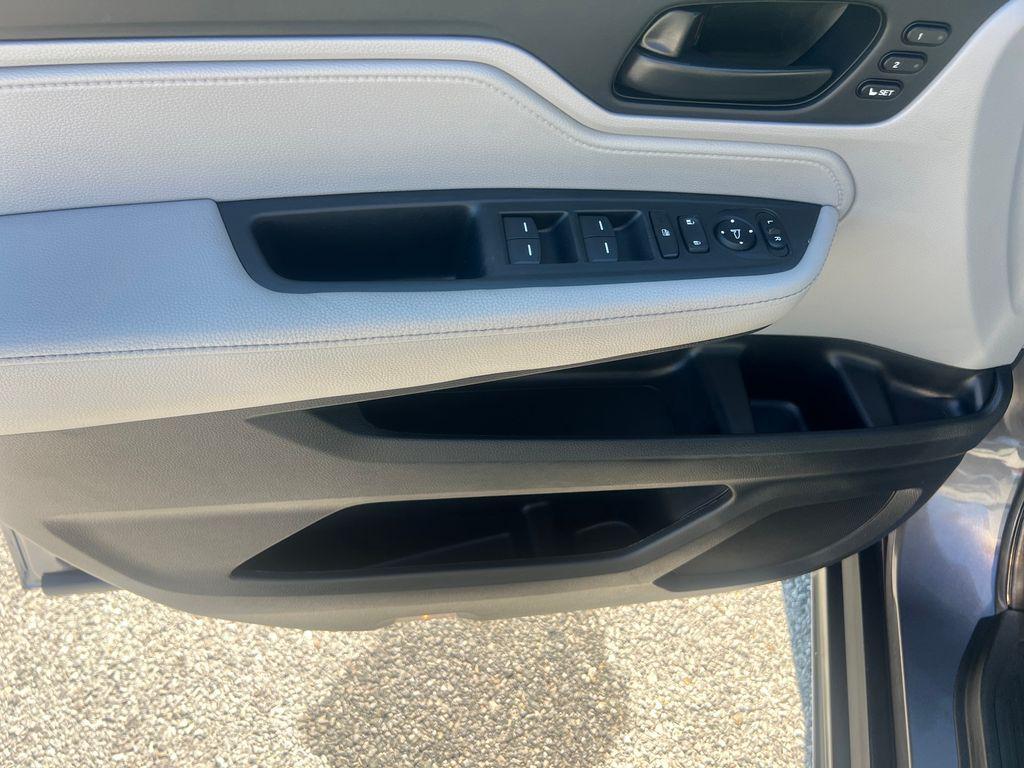 used 2022 Honda Odyssey car, priced at $34,987