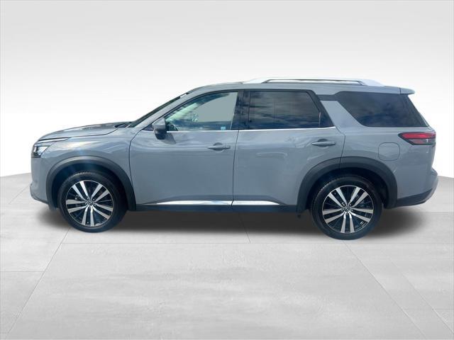 used 2023 Nissan Pathfinder car, priced at $39,987