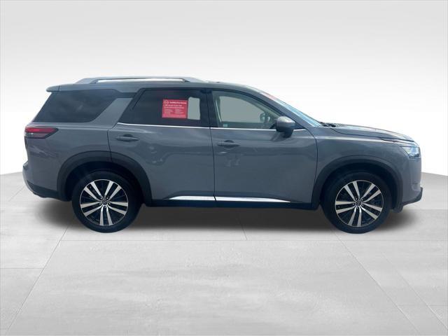 used 2023 Nissan Pathfinder car, priced at $38,987