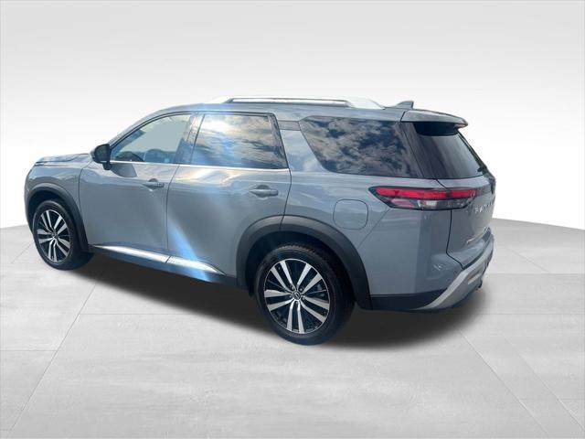 used 2023 Nissan Pathfinder car, priced at $39,987
