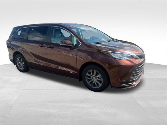 used 2021 Toyota Sienna car, priced at $31,786