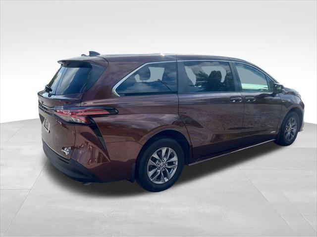used 2021 Toyota Sienna car, priced at $31,786