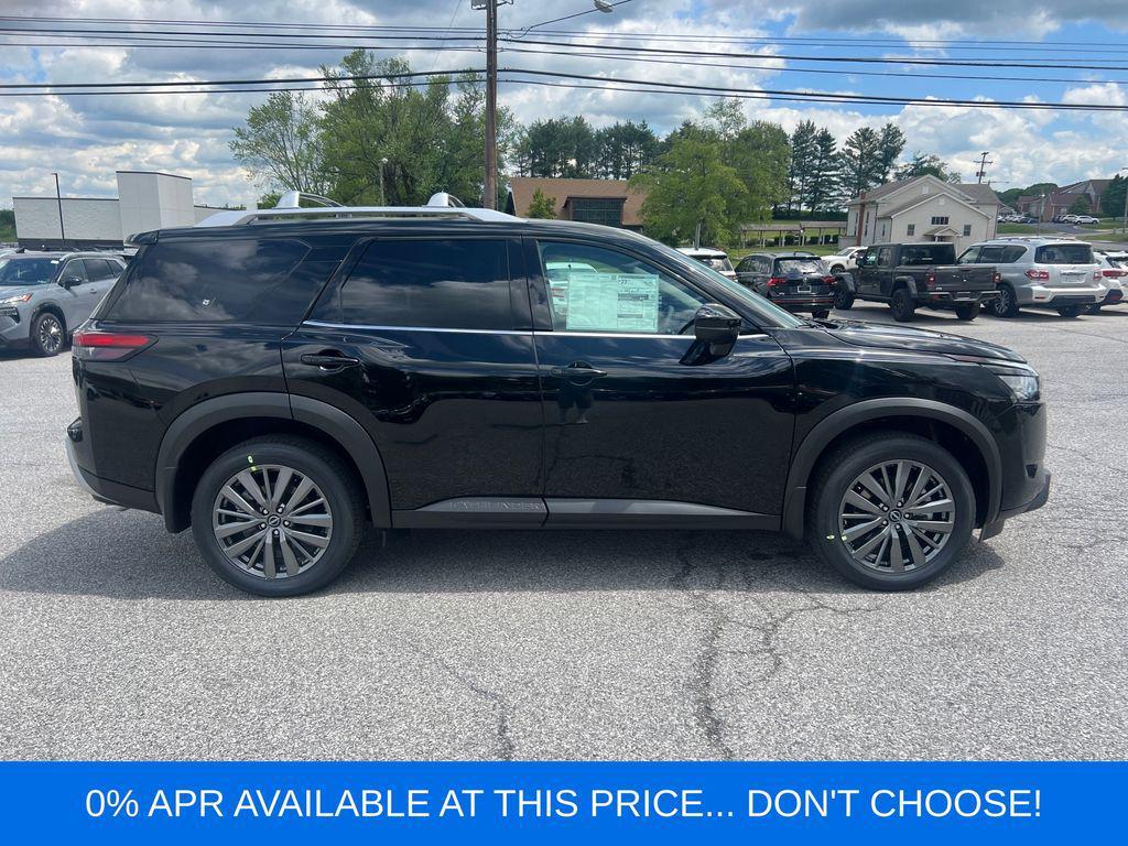 new 2025 Nissan Pathfinder car, priced at $45,399
