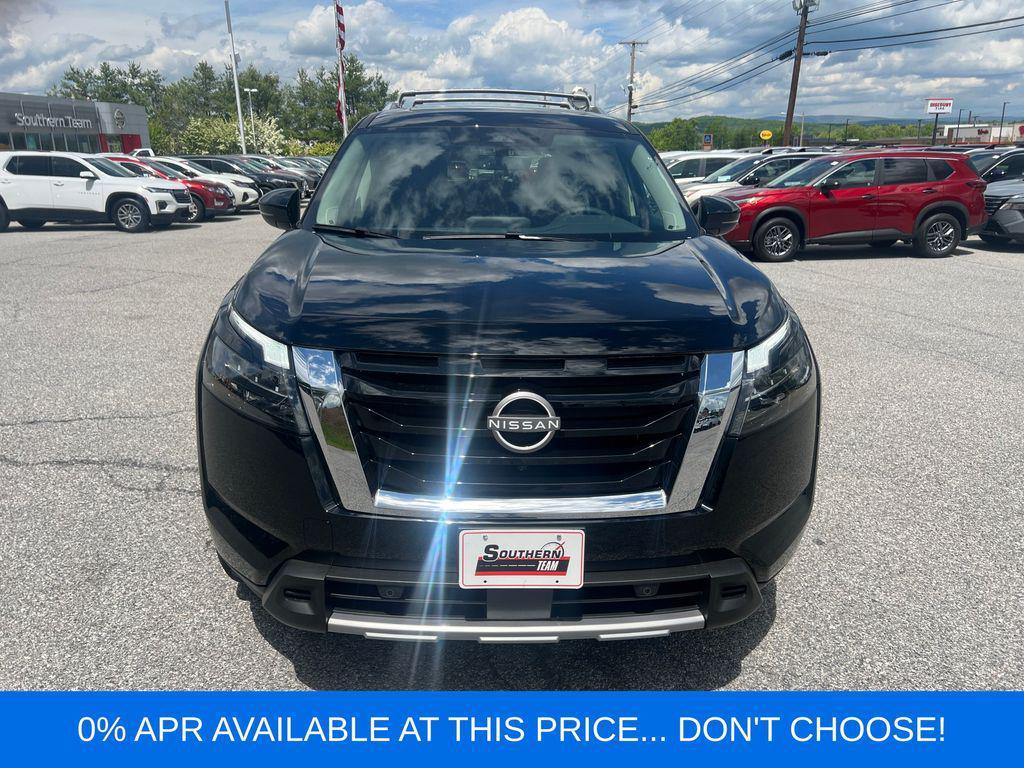 new 2025 Nissan Pathfinder car, priced at $45,399